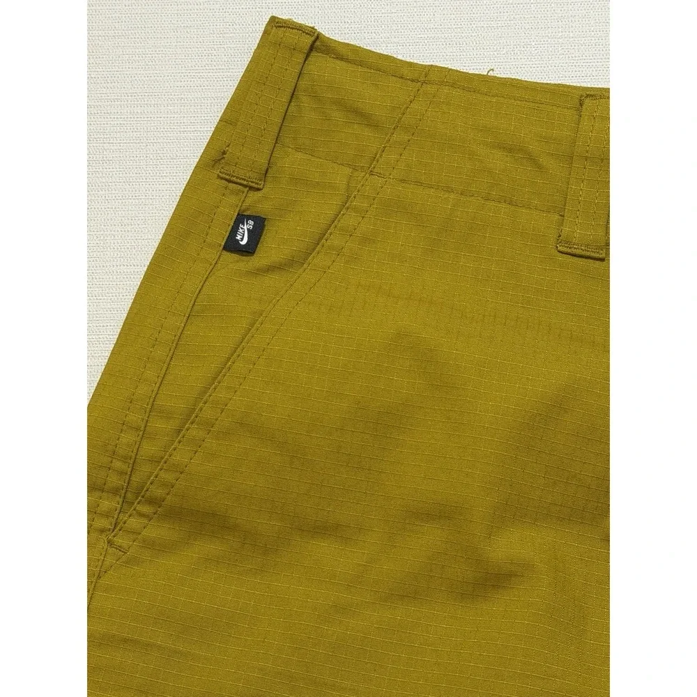 Nike SB Kearny Cargo Pants Skate Trousers Mens Size 32 Retro Bronze $100